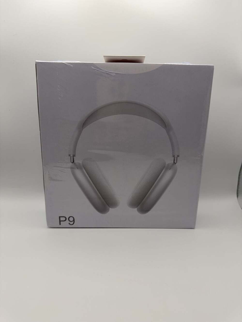 P9 Wireless Bluetooth Over-Ear Headphones